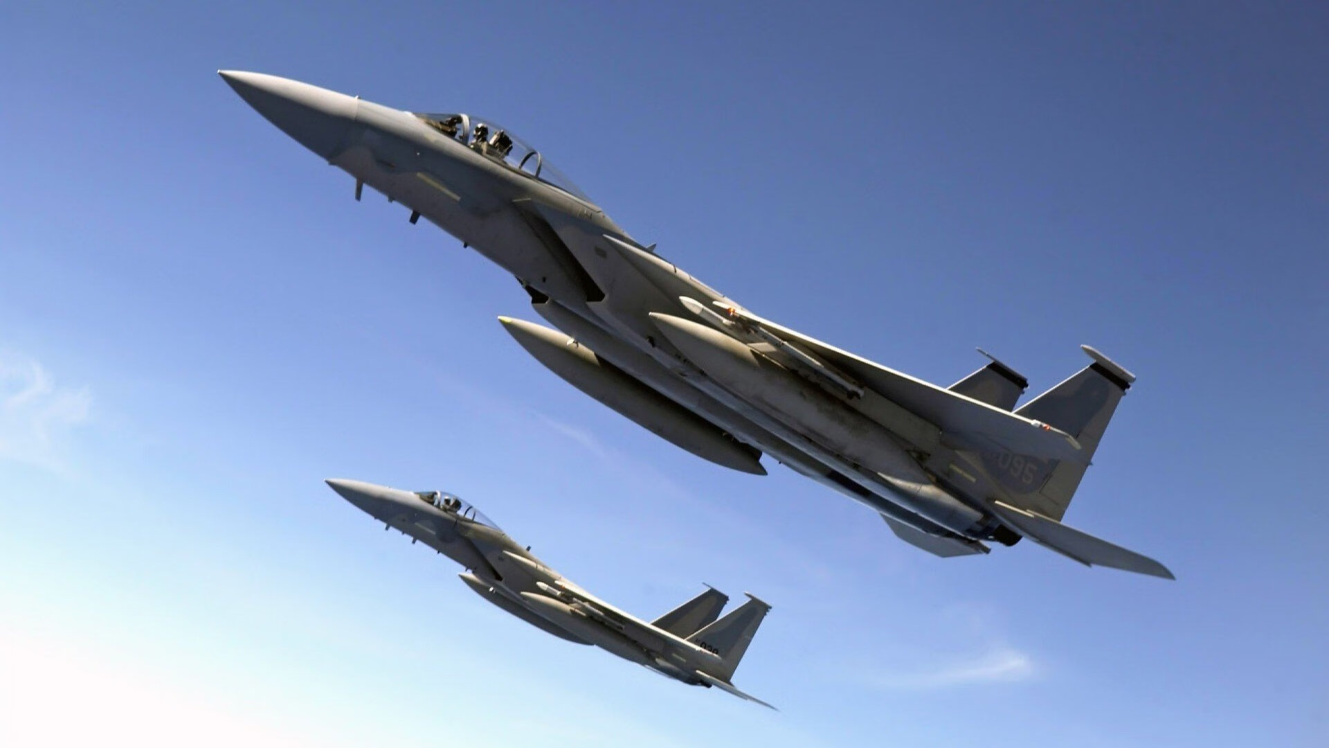 九游登录中心-球员平均年龄约23.5岁,年轻阵容为主,足球球员平均年龄